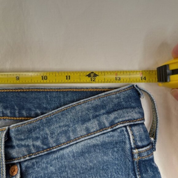 Levi's 501s Skinny Jeans Size 26 - Picture 6 of 14